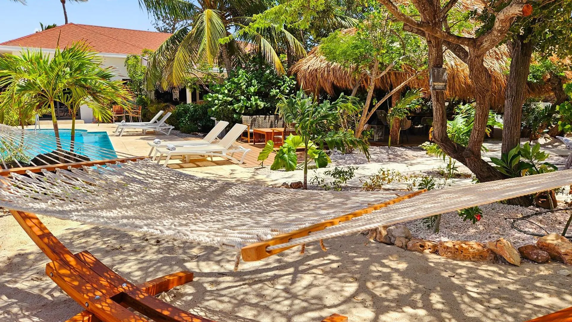 פאלם ביץ' Boca Beach House New Lux 6 Bed 6 Bath Pool Walk To Beach ארובה