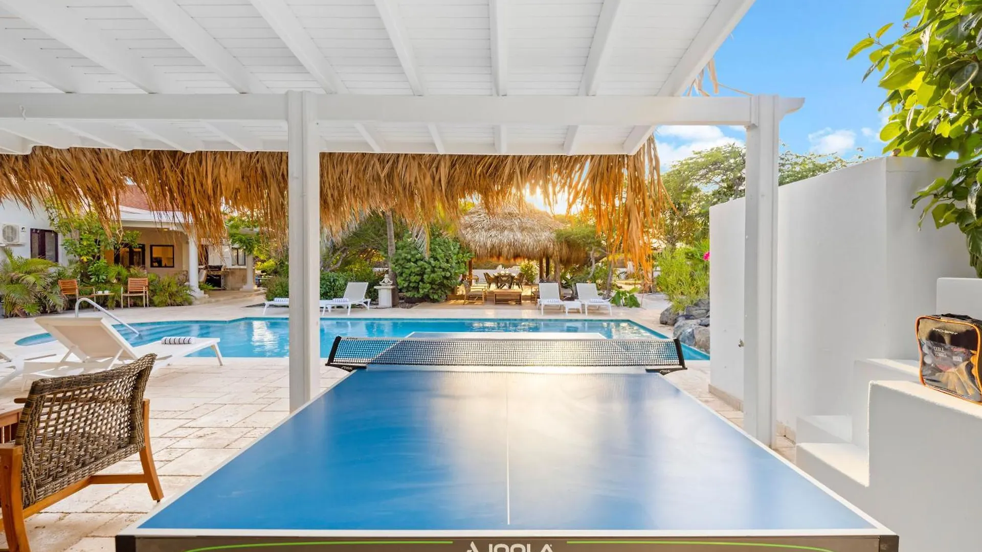 פאלם ביץ' Boca Beach House New Lux 6 Bed 6 Bath Pool Walk To Beach ארובה